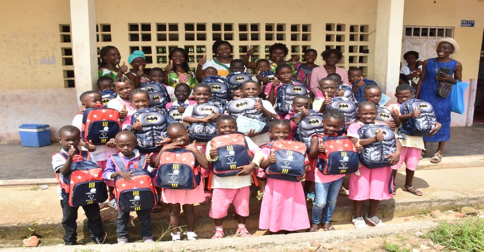 Featured Image - Award to the best students for public primary scool of Bebwambe-DESKTOP-R2QF9PE